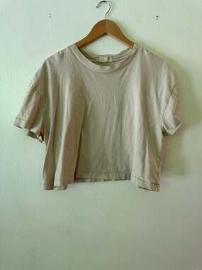 Nuuds The Classic Crop Tee Bone Beige Large 100% cotton